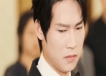 N2108093 kisah cinta tentang pengawal pribadi yang akhirnya menjadi suaminya sendiri part 2