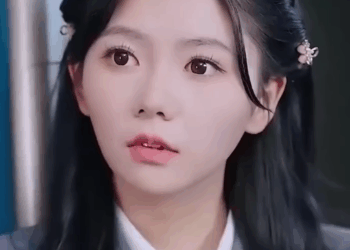 N2208096 Seorang wanita yang tidak ingin memperlihatkan kekayaannya namun diremehkan part 2