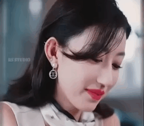 N0609059 My Mom Is the Real Queen part 2