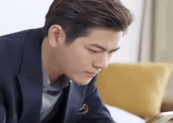 N3108027 ang presiden tidak mengetahui istri yang dia kira sudah me Part 2