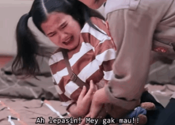 N0910280 PARAH! OKNUM POLISI INI MENCULIK ANAK ANAK UNTUK DIJUAL! Part 2