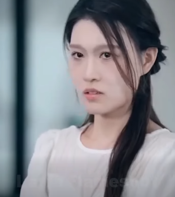 N0810196 Pria tampan mendapatkan hati wanita cantik karena hp aj4ib part 2