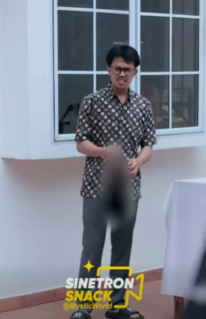 N0110296 EP2 Pesugihan di bulan part 2