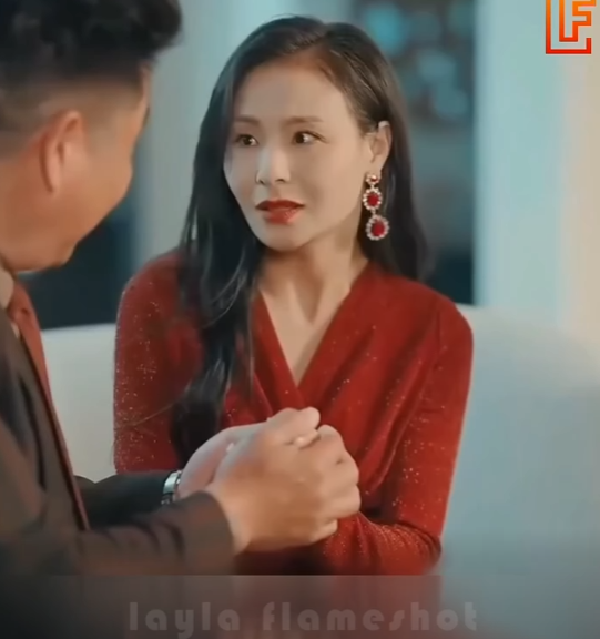 N1310219 Gadis yang diperlakukan kas4r oleh ceo adalah anak kandungnya yang telah lama dia cari part 2