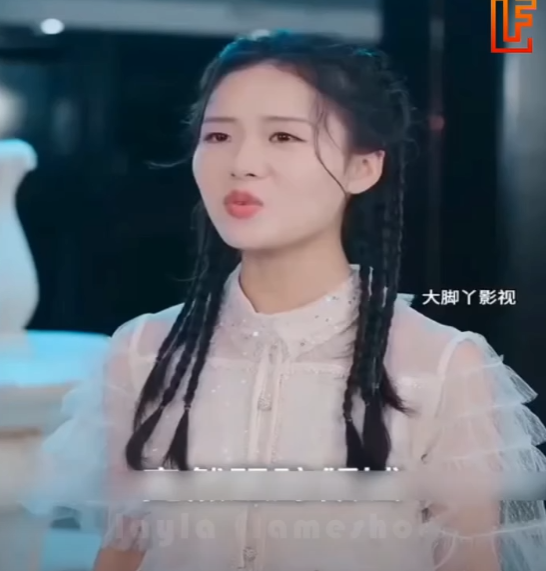 N1410223 Pria desa ini dijodohkan dengan seorang ceo cantik kaya raya yang dikejar banyak pria part 2