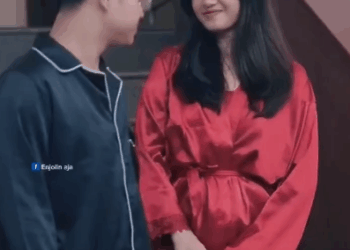 N1510351 papa tiriku 53lingkuh dan dia pun tega melakukan hal seperti ini ke aku, part 2