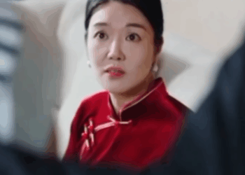 N1610230 Wanita cantik ini diselamatkan oleh seorang pria asing saat sedang menagih hut4ng ke markas prem4n part 2