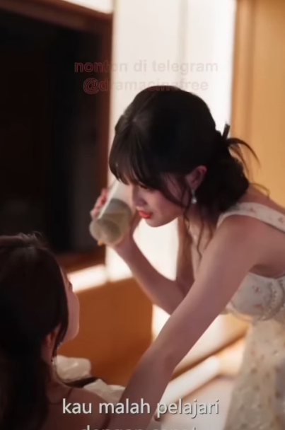 N1710236 Gadis ini adalah mily4der tapi setelah menjadi tah4nan, semua hartanya direbut suaminya part 2