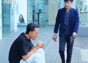 N1410061 Didunia ini tidak ada orang yang kelaparan,,hanya ada orang yang malas part 2