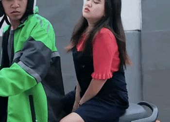 N2010369 Dipendam sendiri padahal part 2