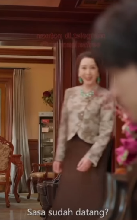 N2010248 Pria tampan ini awalnya tidak mempunyai kekuatan, namun pada akhirnya dia diberi kekuatan oleh pengawal wanitanya part 2