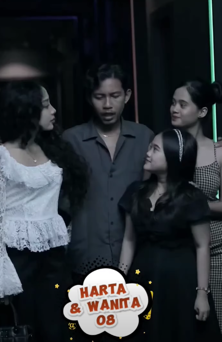 N2510356 PARAH! SANTRI INI BERUBAH MENJADI WANITA DEMI MELAKUKAN HAL INI! Part 2