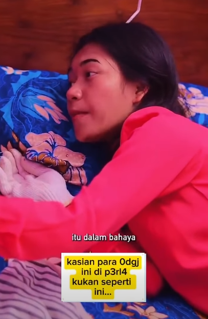 N2810409 kasian para 0dgj ini di p3rl4kukan seperti ini part 2