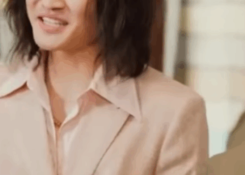 N3110182 Dia CEO, Aku Stafnya Kisah yang Tak Terduga part 2