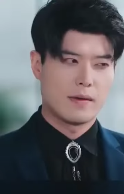 N3110294 Ketika Gunung Uang dan Laut Cinta Bertemu part 2