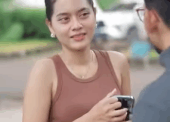 N3110010 Dia Pergi Tanpa Kata part 2