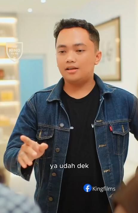 N0611029 Seorang ibu bisa membesarkan anak,,tetapi anak belum tentu bisa merawat seorang ibu part 2