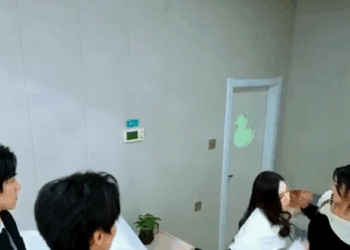 N0611311 Bukan Sekadar Dongeng Cinderella part 2