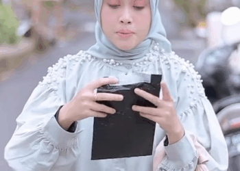 N0811155 4pakah cinta b1sa menjadi ala5an untuk menghianati keluarga part 2