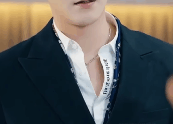 N0911318 Bos Kejam Itu Ternyata Menyimpan Rahasia Tentang Masa Lalu Gadis Itu! Part 2