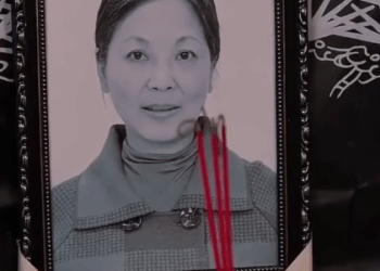 N0911207 Cinta Palsu Antara Bos dan Gadis Sederhana yang Jadi Nyata! Part 2