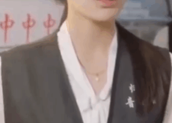 N1111212 Saat CEO jatuh cinta pada karyawan biasa part 2