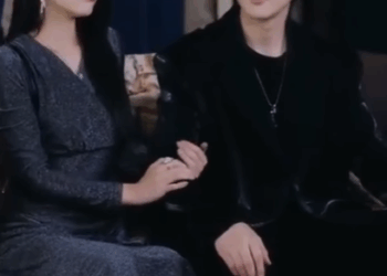 N1111214 Bos dingin dan sekretaris bodoh yang membuatnya luluh part 2