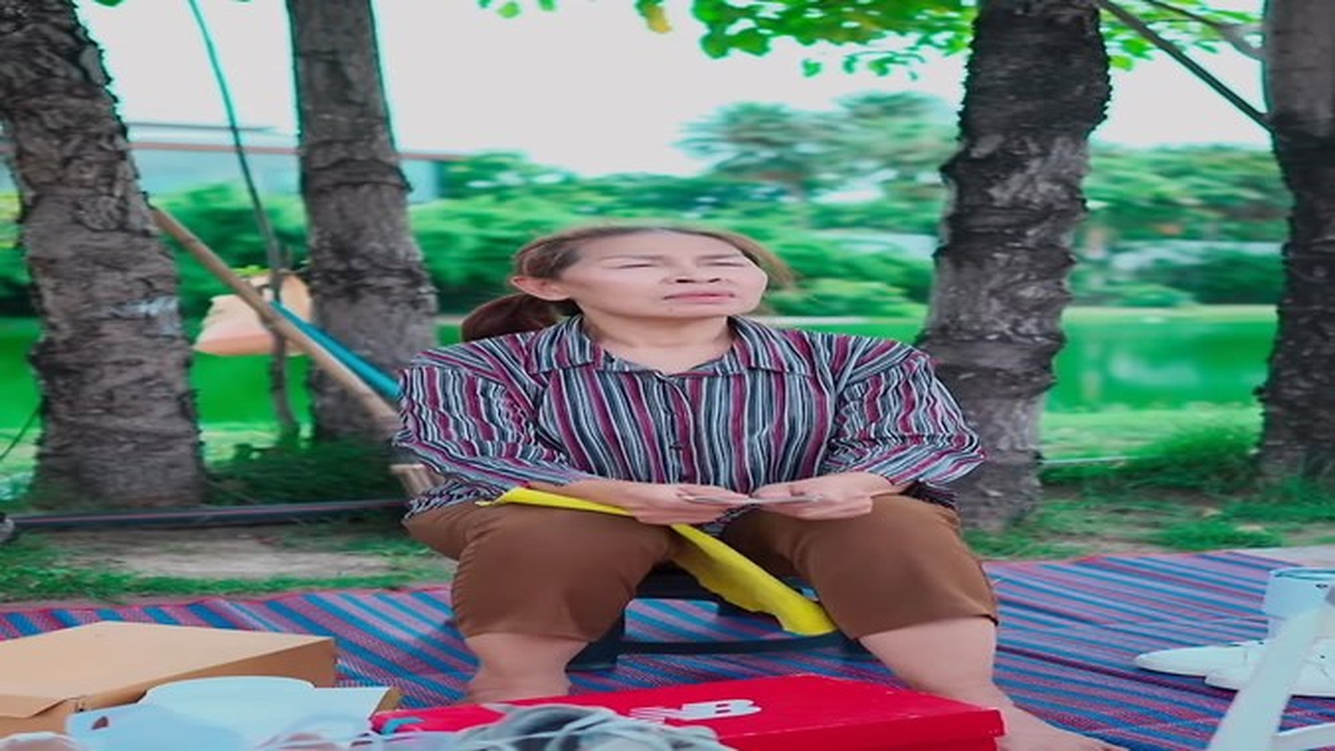 Full Video : N0610036_มหาเศรษฐ ข ดรองเท า.mp4 | Comedy Film Station