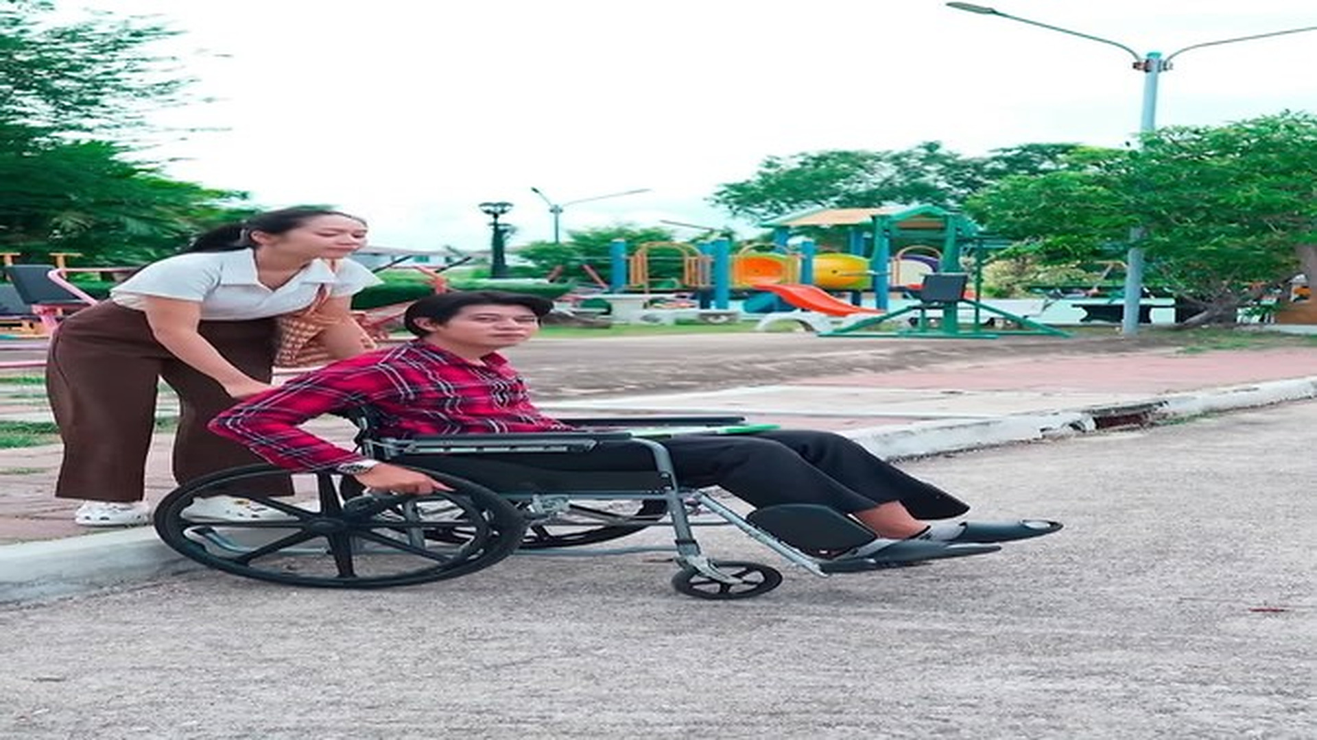 Full Video : 🎬 👇 🔗 N2110120 ใบปร ญญาว ดความร แต ใจว ดความเป นคน มาย ป ณย ปานวาด | Vua Bánh Mìi